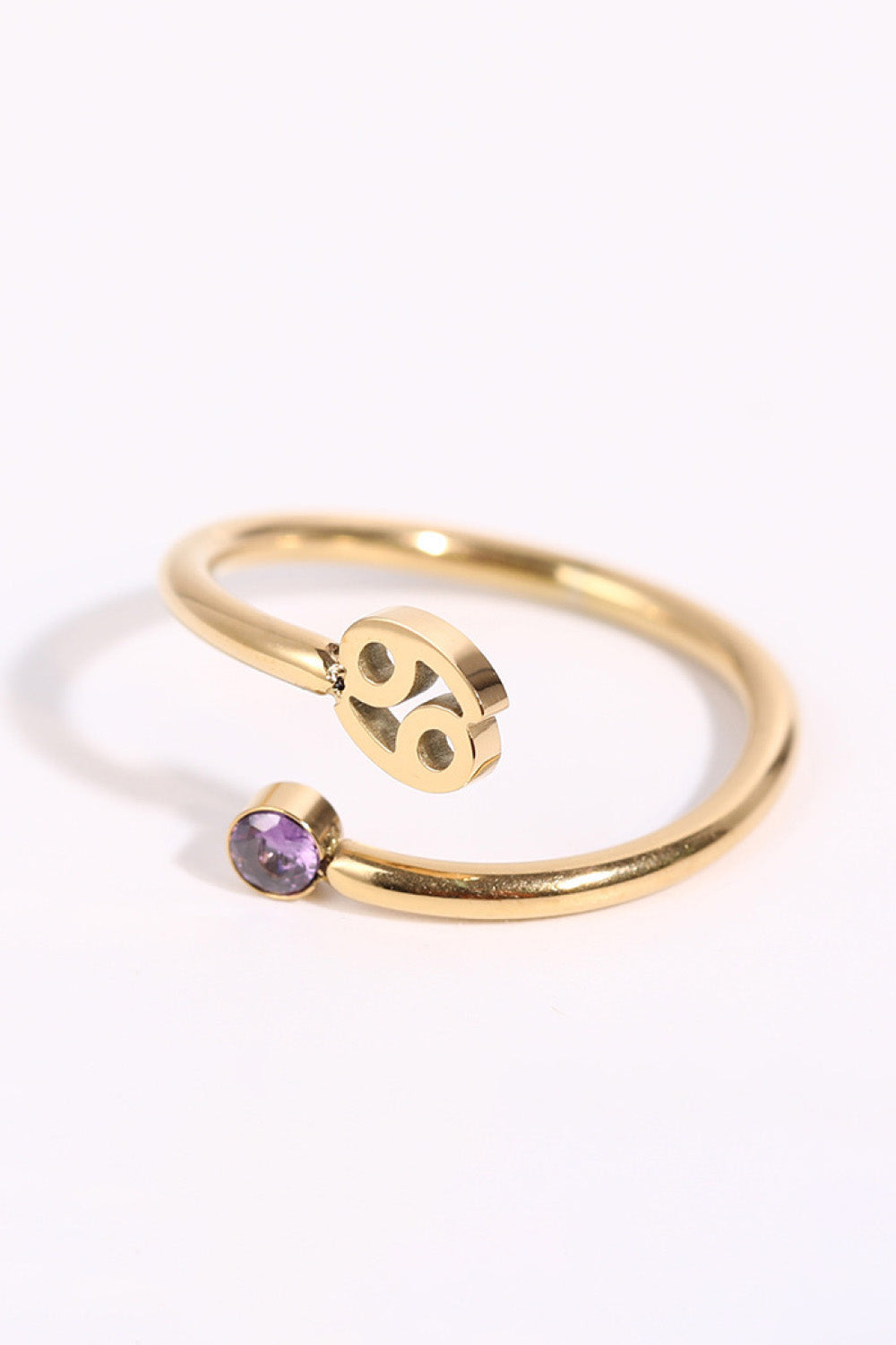 Astrid Zodiac Ring