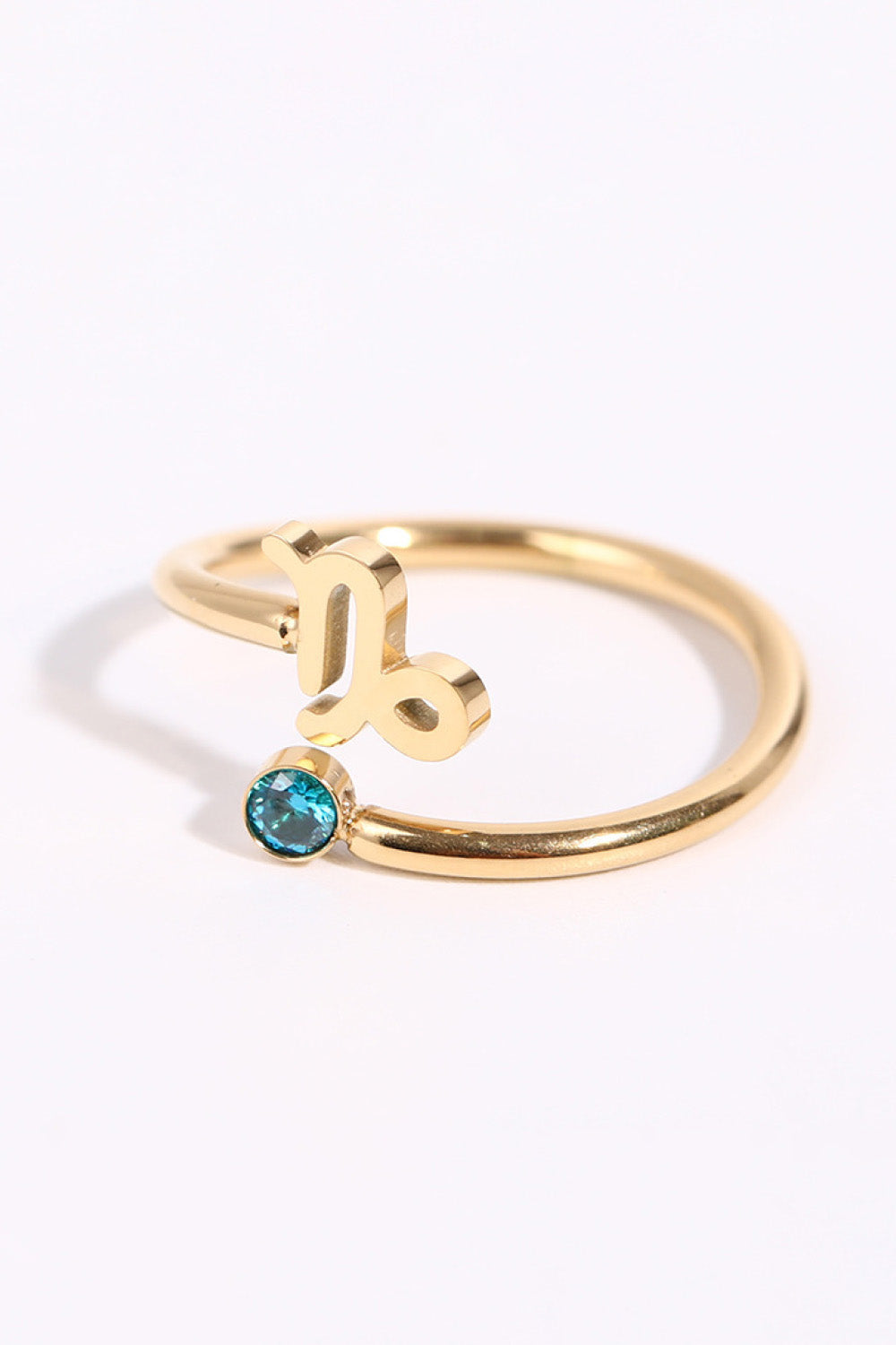 Astrid Zodiac Ring