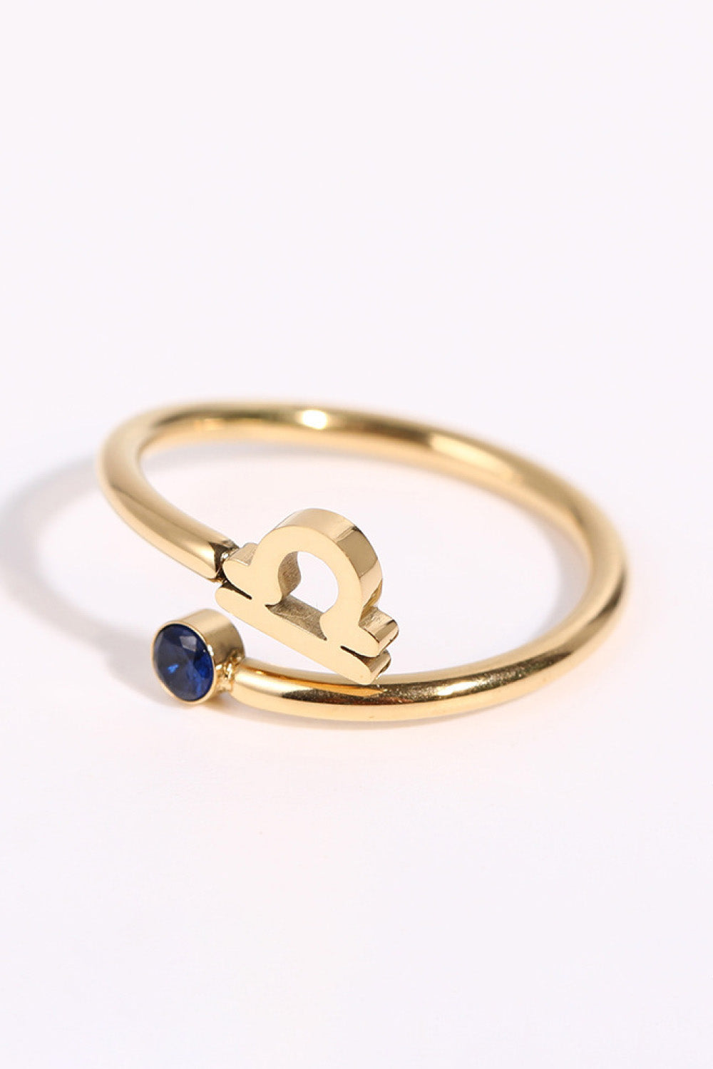 Astrid Zodiac Ring