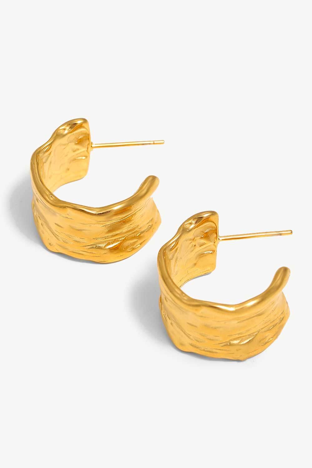 Remi Love Earrings