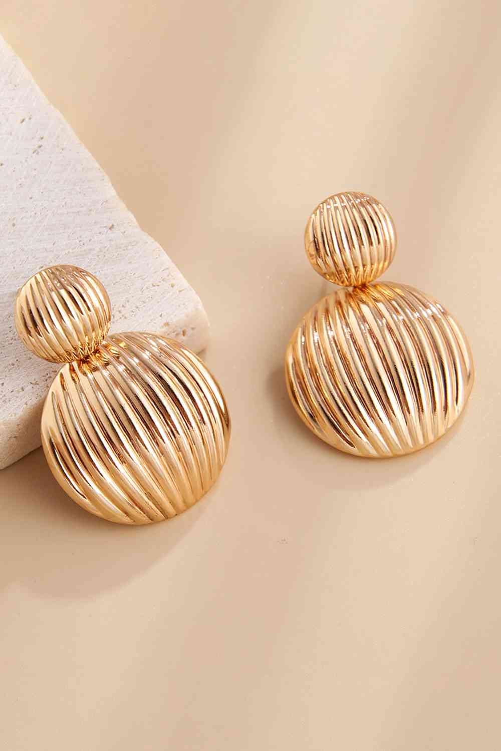 Parlor Ribbed Earrings