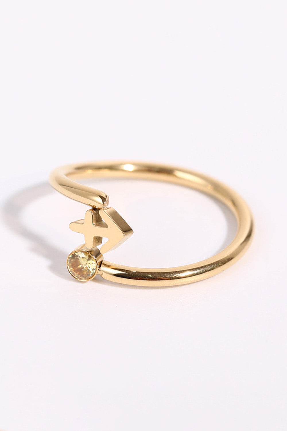 Astrid Zodiac Ring